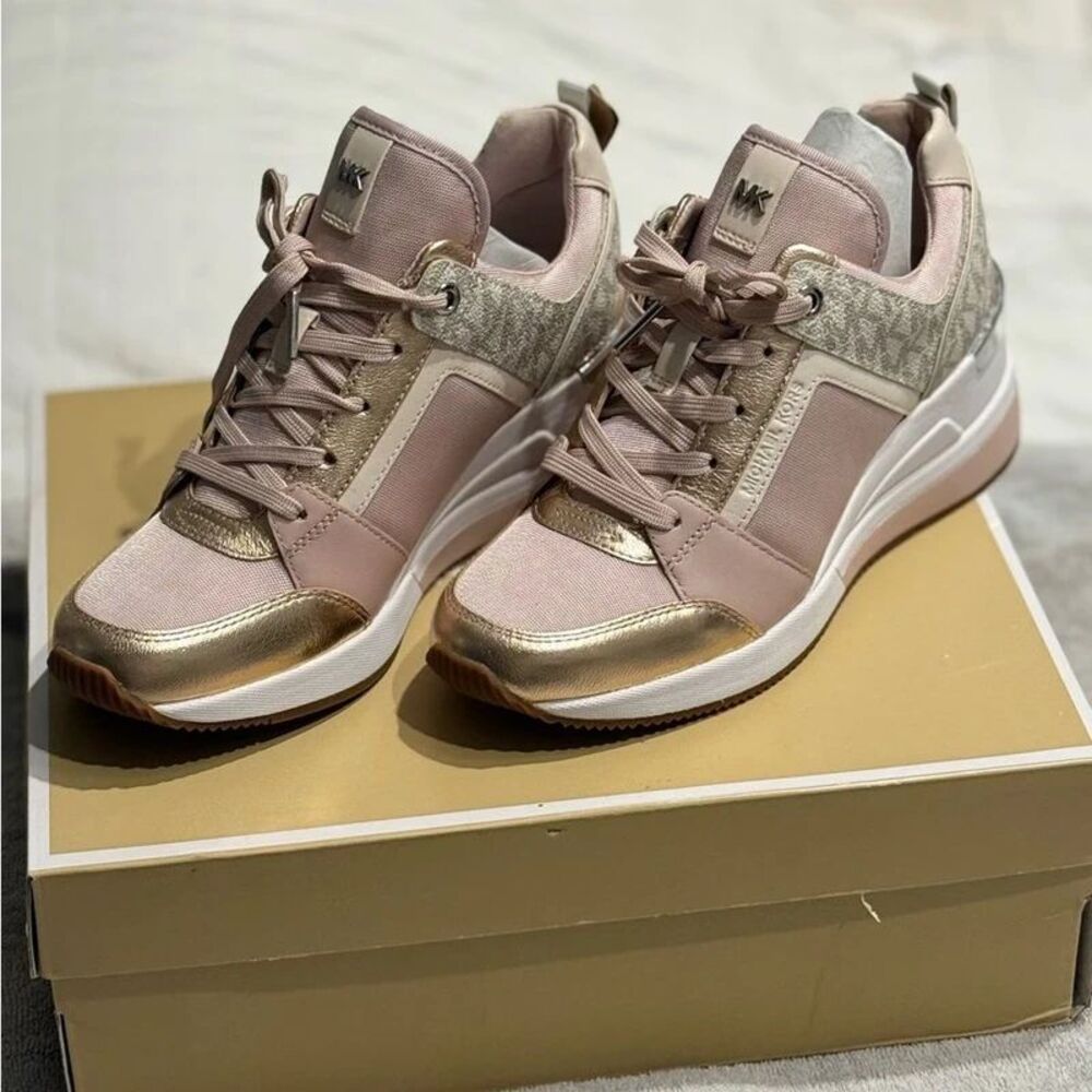 Michael Kors MK Georgie Leather Logo Trainer Pink Rose Gold Women's Sneakers 6M